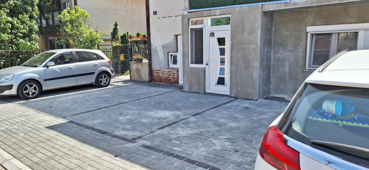 לסקובץ Apartman Zivkovic מראה חיצוני תמונה